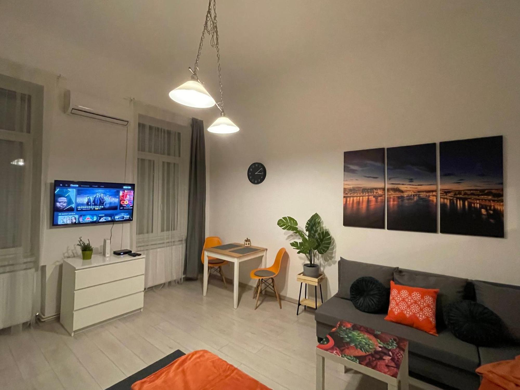 Marylin New Free Parking At Riverside Apartment
